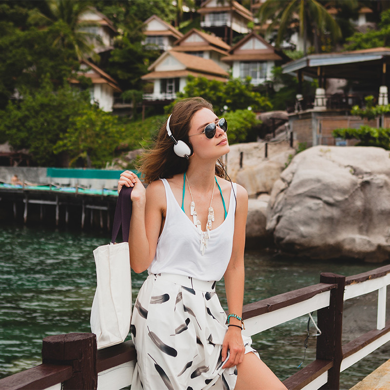 Các đương sự trên màn hình không phải là diễn viên