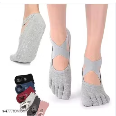 Yoga Socks for Women Non-Slip Slipper Socks with Grippers & Straps for Pilates Workout, Non-Skid Cover Toes Grip Socks. pack of 1 pair