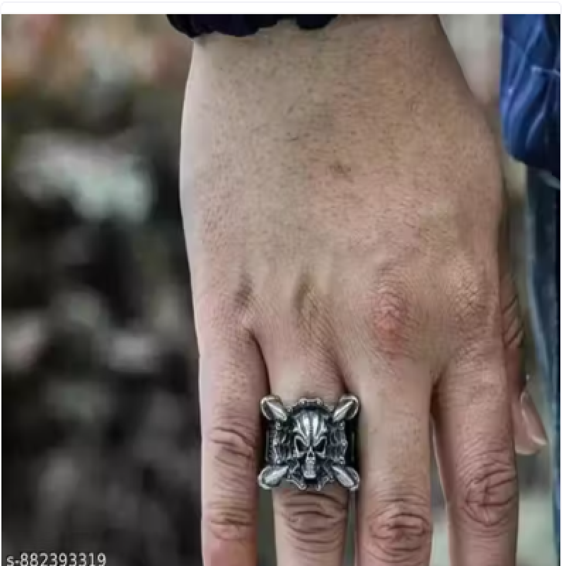 Men’s Gothic Stainless Steel Monster Skull & Talon Statement Ring