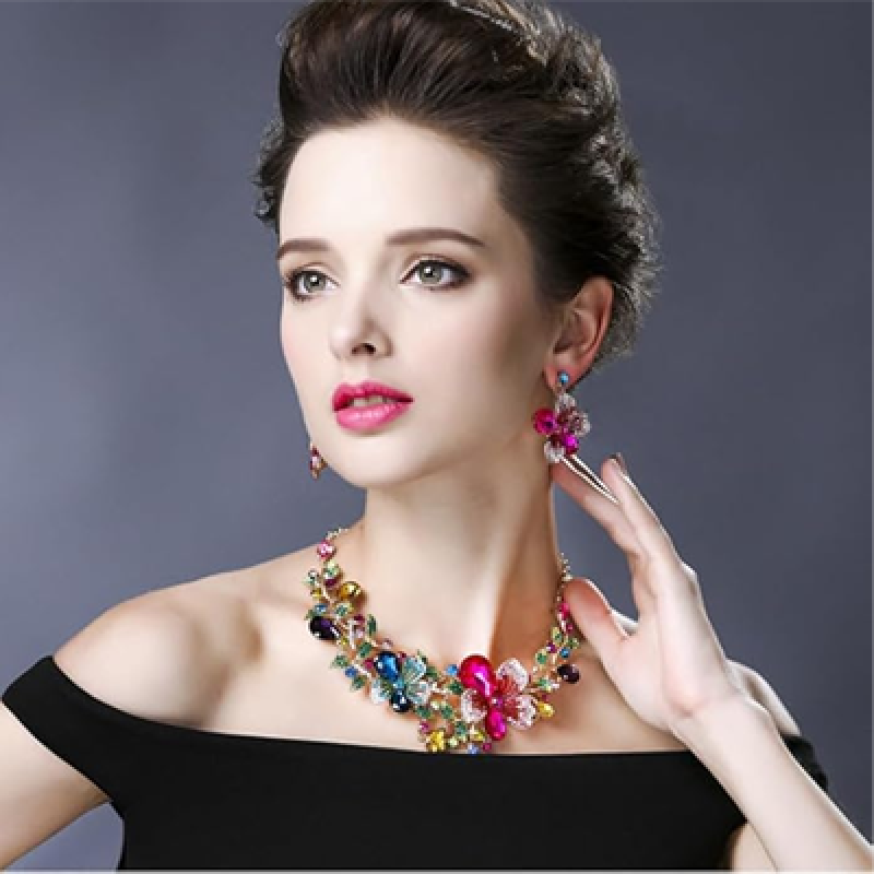Necklace Jewellery Set for Women Latest Stylish Design Fancy Crystal